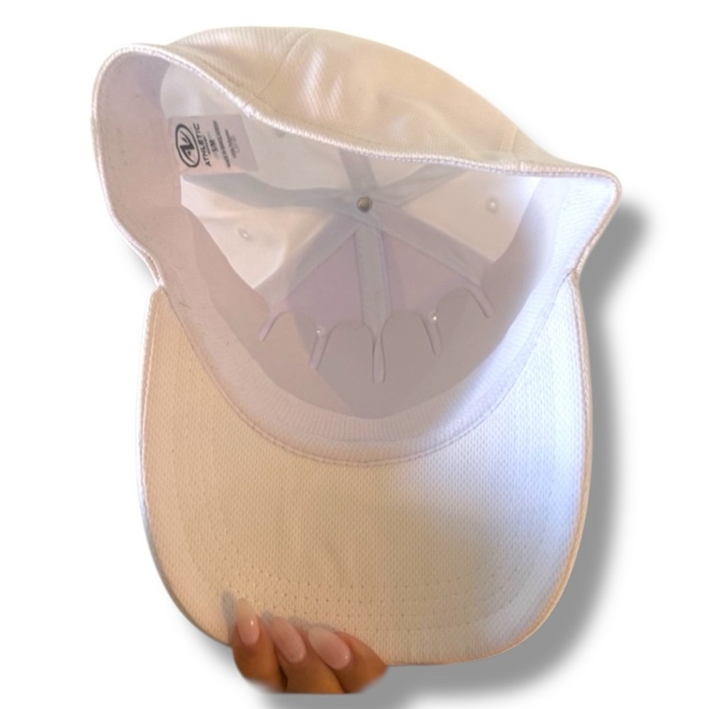 2 - Athletic Works Unisex Classic White Baseball Caps DriWorks Moisture Wick NWT - Picture 4 of 4